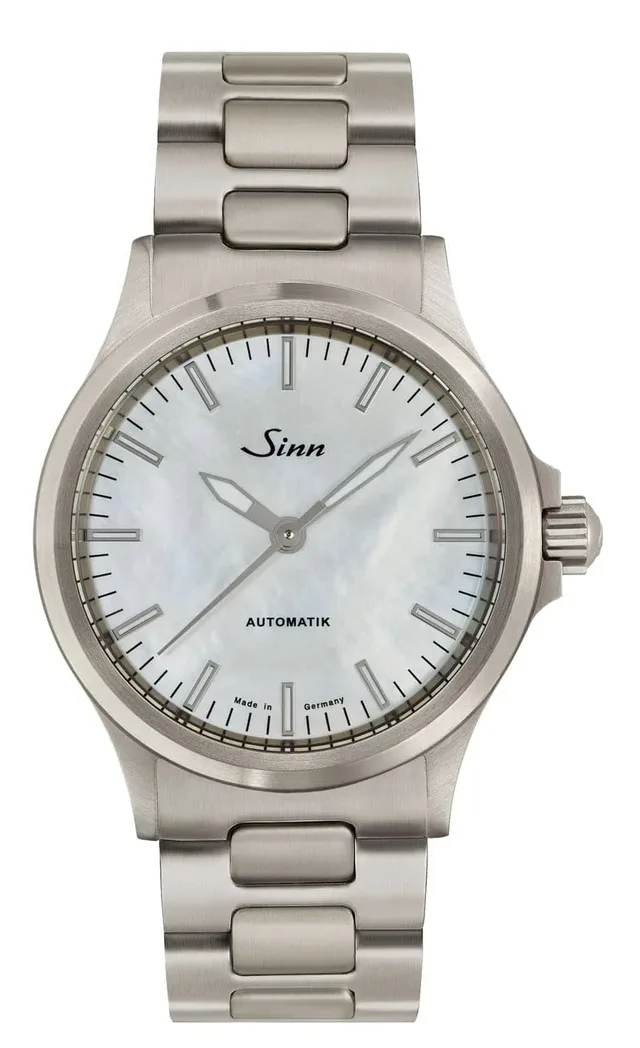 Sinn Spezialuhren: 556 I Perlmutt W