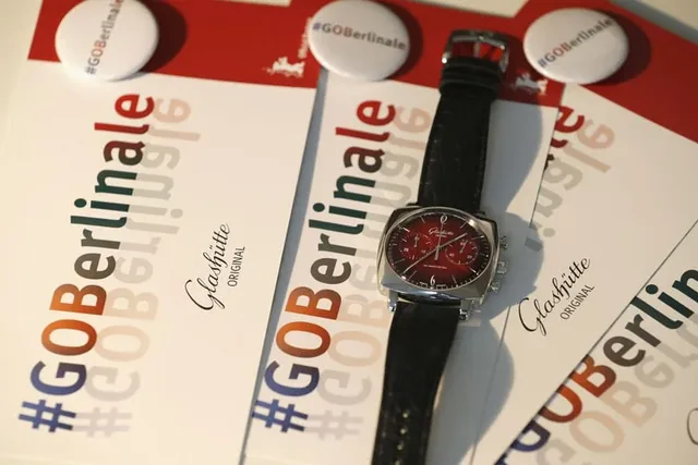 Glashütte Original war Hauptpartner der Berlinale 2017 und lancierte zu diesem Anlass das Sondermodell Sixties Iconic Square