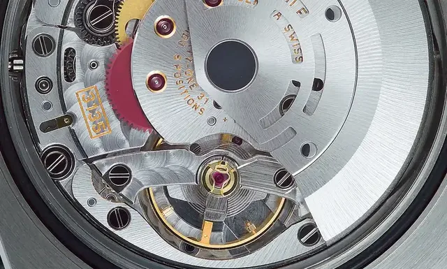 Rolex verwendet so genannte „Microstella“-Schrauben zur Veränderung des Trägheitsmoments