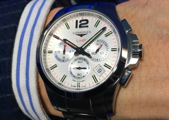 Longines: Conquest V.H.P. als Chronograph