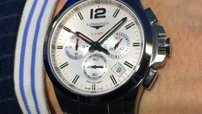 Longines: Conquest V.H.P. als Chronograph