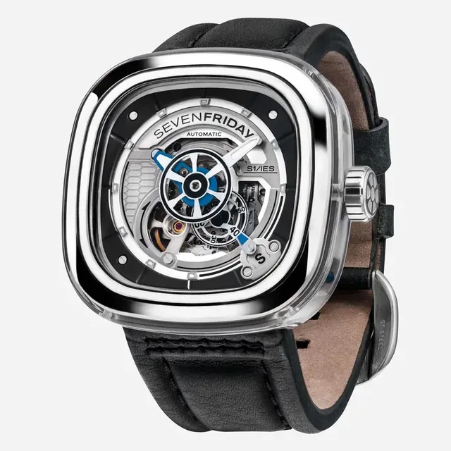 Sevenfriday: S1/01