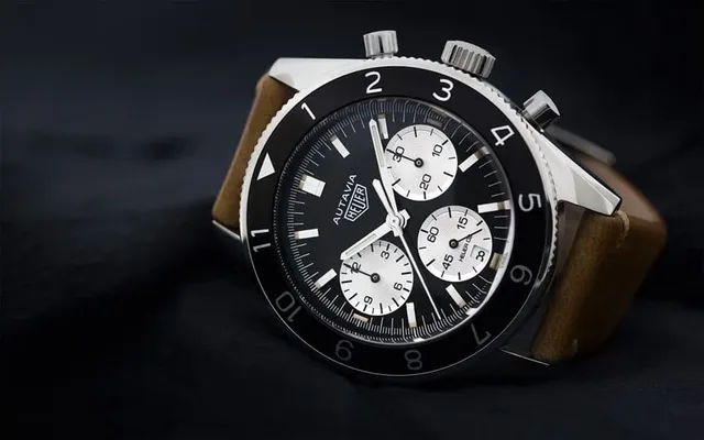 TAG Heuer: Autavia Calibre Heuer 02, Red Dot Designpreis 2017