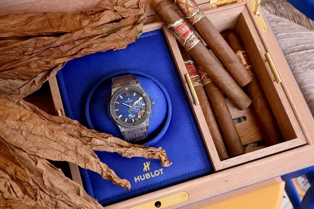 Hublot: Classic Fusion Fuente 20th Anniversary Special Edition