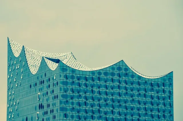 Die Hamburger Elbphilharmonie von Herzog & de Meuron
