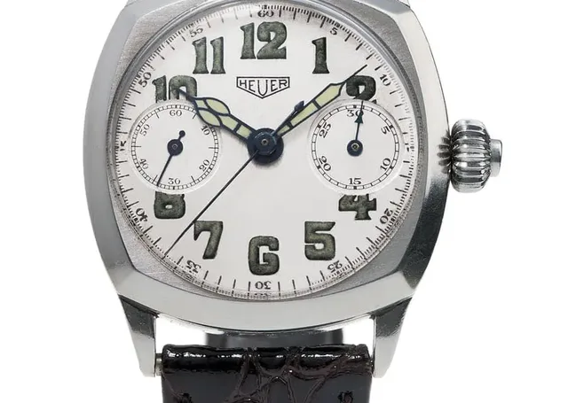 Vorbild: Der kissenförmige Ein-Drücker-Chronograph von 1933 gibt das Design der Monza vor.