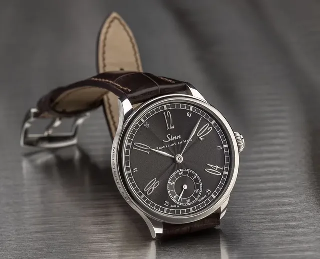 Sinn Spezialuhren: 6200WG Meisterbund I