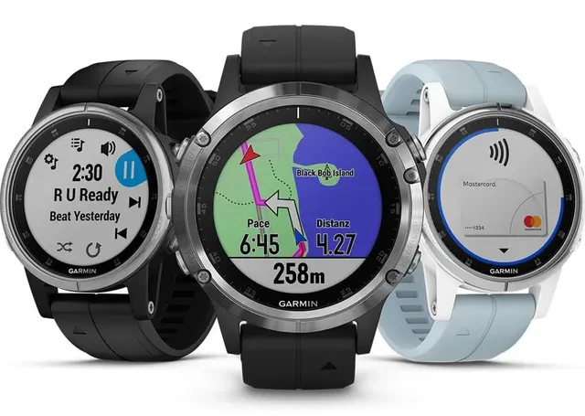 Die Garmin fēnix 5 Plus in drei Größen