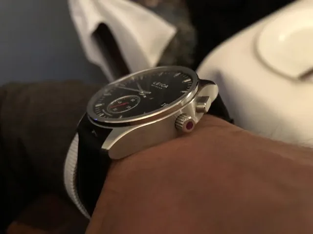 Wristshot der Leica L1