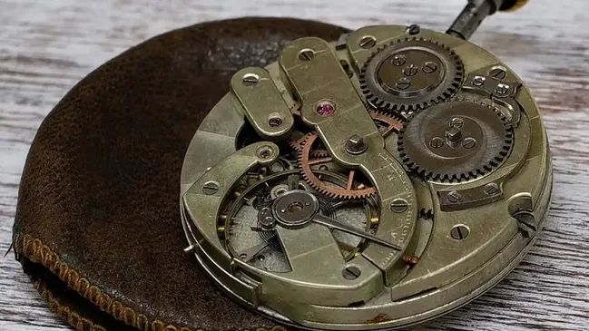 Das Maß der Linie für den Durchmesser eines Uhrwerks führten die Schweizer Taschenuhr-Hersteller ein