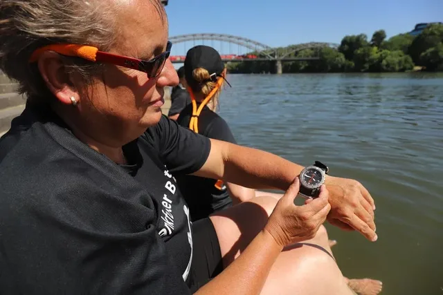 Sinn Spezialuhren: U212 im Dauertest, Stand-Up-Paddeln auf dem Main