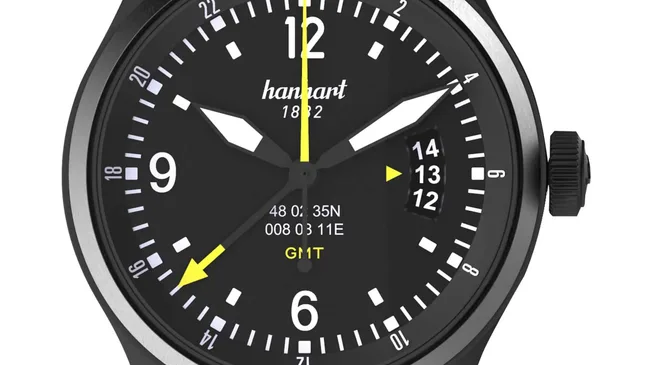 Mit gelben Akzenten: die Hanhart SK 60 GMT