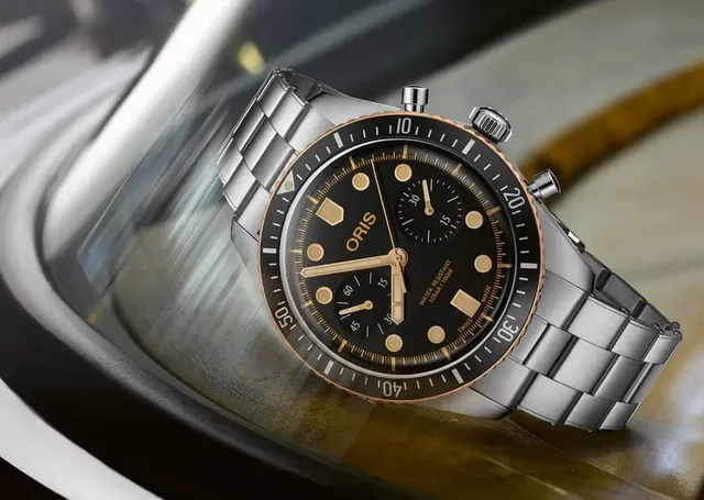 Oris: Divers Sixty-Five Chronograph