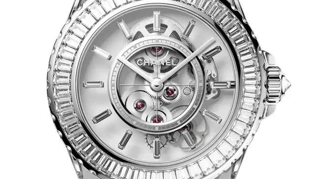 Chanel: J12 X-Ray