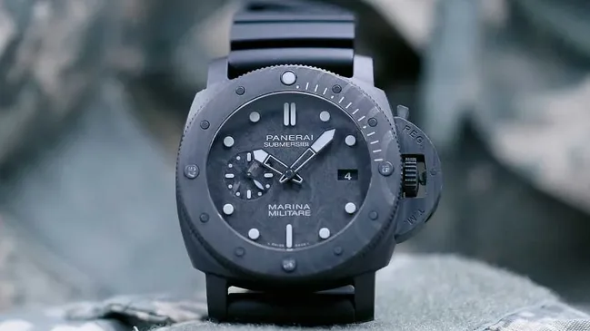 Panerai: Submersible Marina MiIlitare