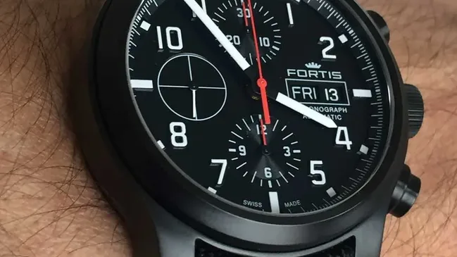 Fortis: Aeromaster Professional Chronograph