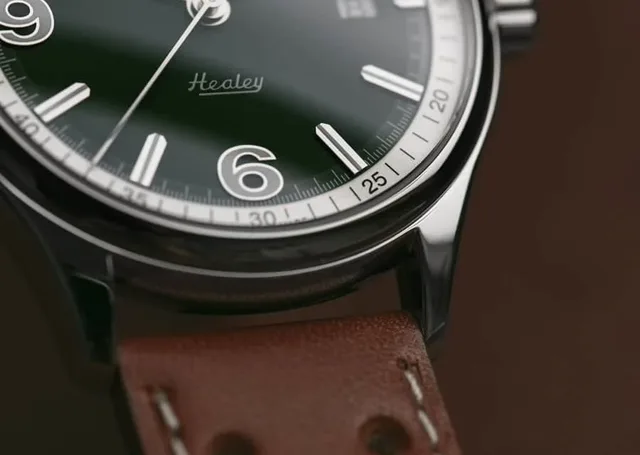 Frederique Constant: Vintage Rally Healey Automatic in Edelstahl mit grünem Zifferblatt