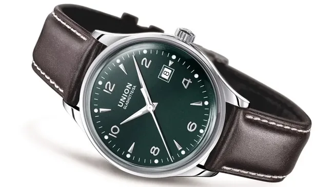 Union Glashütte: Noramis Datum in British Racing Green