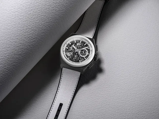 Zenith Defy 21 Black & White