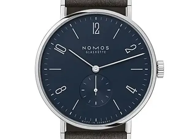 Nomos Glashütte: Tangente Nachtblau Goldene Unruh 2021