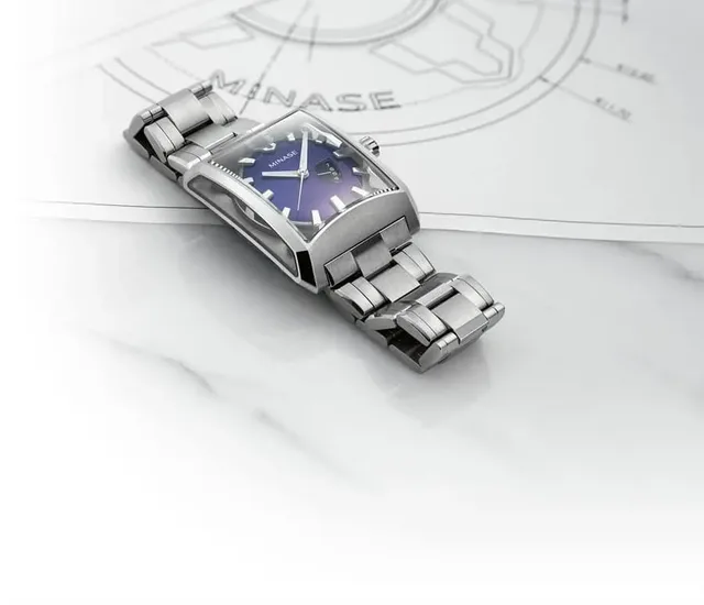 Minase: Five Windows mit blauem Zifferblatt