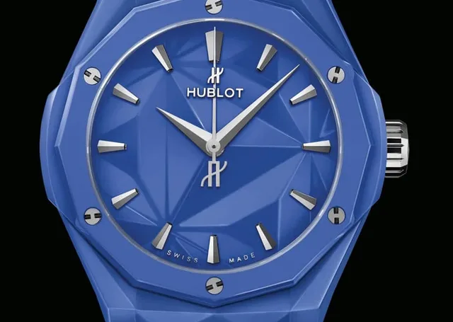 Hublot: Classic Fusion Orlinski 40mm in blauer Keramik