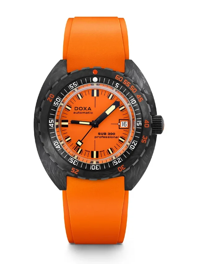Doxa Sub 300 Carbon COSC Professional Orange