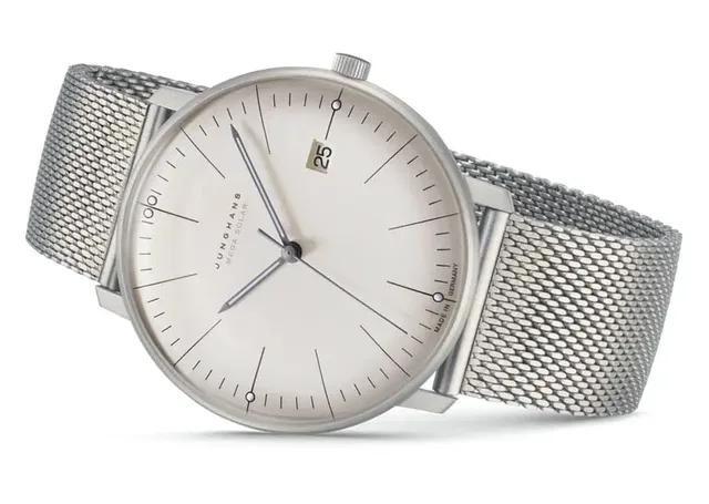 Red Dot Best of the Best 2021: Junghans Max Bill Mega Solar