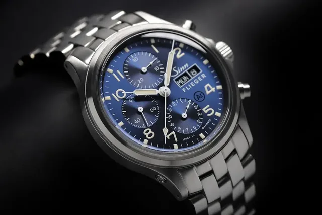 Sinn: 358 Sa Flieger B E mit dunkelblauem Zifferblatt