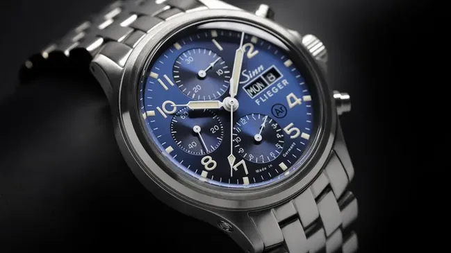 Sinn: 358 Sa Flieger B E mit dunkelblauem Zifferblatt