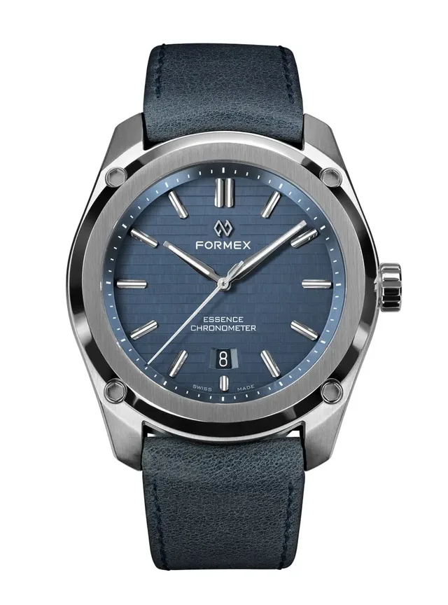 Formex: Essence 43 mm Automatic Chronometer mit blauem Zifferblatt und Lederband