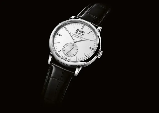 A. Lange & Söhne: Saxonia Großdatum