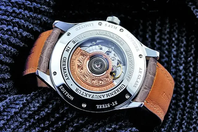 Alexander Shorokoff: Crossing 2