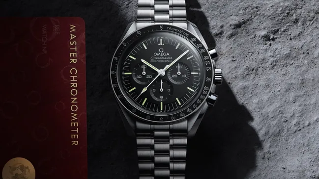 Omega: Speedmaster Moonwatch Professional Master Chronometer Chronograph 42MM