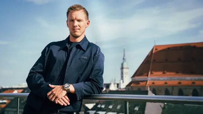 Neuer Bayern-Trainer Julian Nagelsmann ist jetzt Breitling-Markenbotschafter
