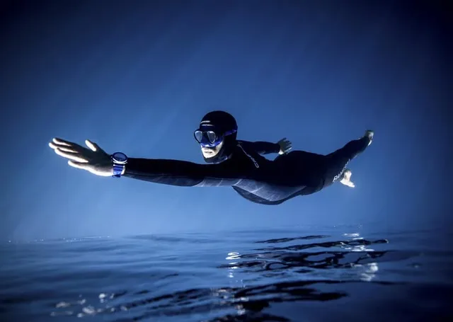 Taucheruhrenspecial 2021: Panerai Submersible Blu Notte - Guillaume Nery Panerai Ambassador 2019