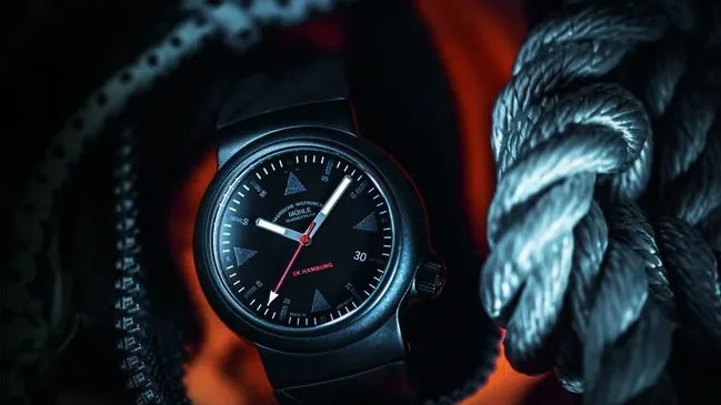 Mühle-Glashütte: S.A.R. Rescue-Timer SK Hamburg