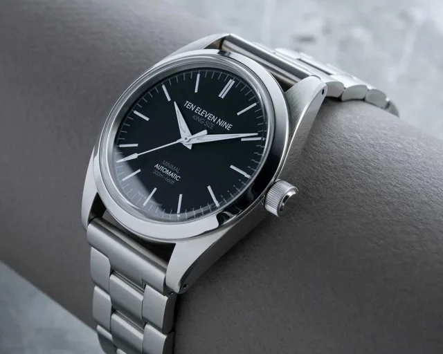 Ten Eleven Nine: Minimal