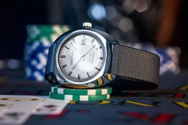 Certina: DS-2 Powermatic 80 mit silberfarbenem Zifferblatt