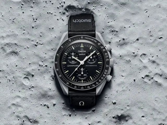 Omega und Swatch: MoonSwatch, Modell Moon