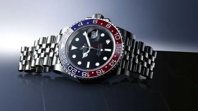 Rolex: GMT Master II Pepsi