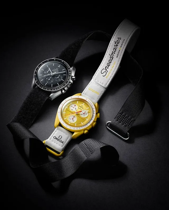 Swatch x Omega: die neue Speedmaster MoonSwatch Bioceramic und die Speedmaster Professional