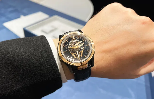 Wristshot der Ulysse Nardin Freak S
