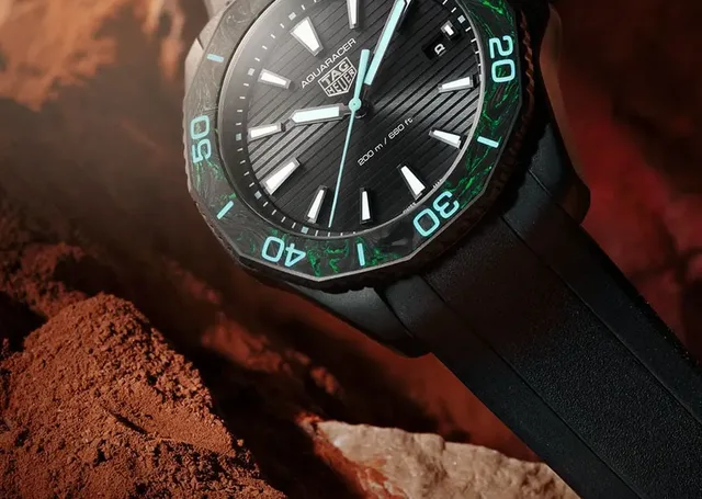 TAG Heuer: Aquaracer Professional 200 Solargraph
