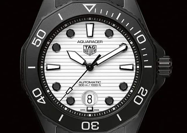 TAG Heuer: Aquaracer Professional 300 Night Diver