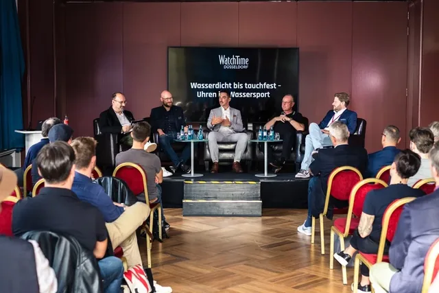 Diskussion: "Wasserdicht bis tauchfest - Uhren im Wassersport" bei der WatchTime Düsseldorf 2022