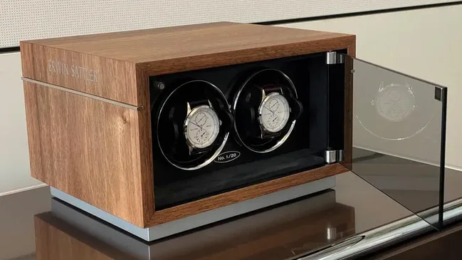 Erwin Sattler X Watchtime Rotalis 2 limited Edition mit offener Frontscheibe