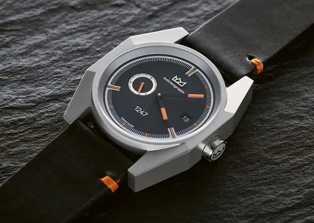 Belchengruppe: 120°, Zifferblatt