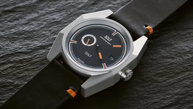 Belchengruppe: 120°, Zifferblatt