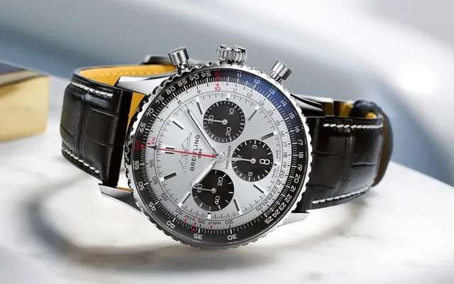 Breitling: Navitimer B01 Chronograph 43